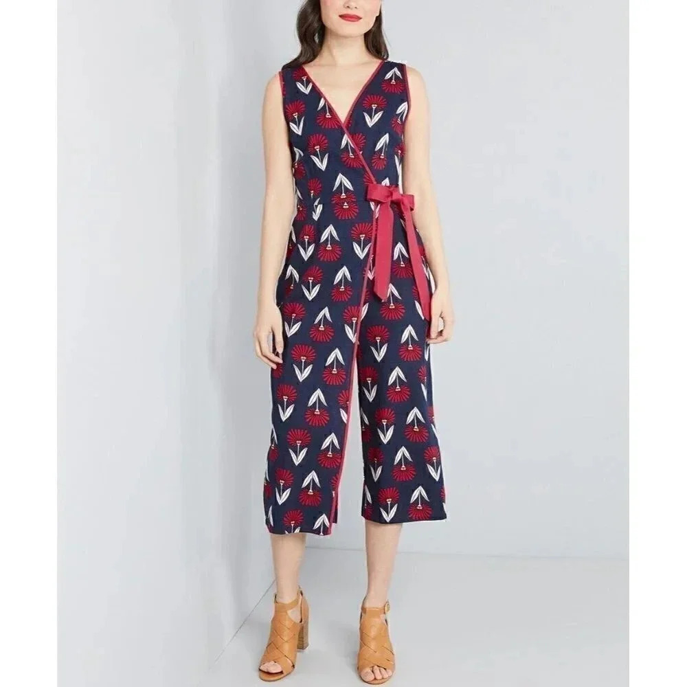 ModCloth Size S Navy Sleeveless Floral Tie Waist Wrap Crop Jumpsuit